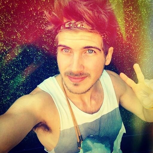 joeygraceffa5_'s profile picture. Hey! I'm Joey Graceffa! I make videos every single day on youtube!