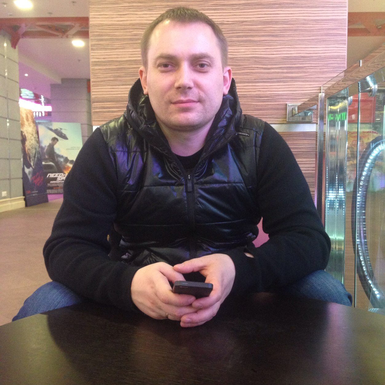 Христианин, люблю свою семью и город в котором живу. Люблю общаться с разными интересными людьми.