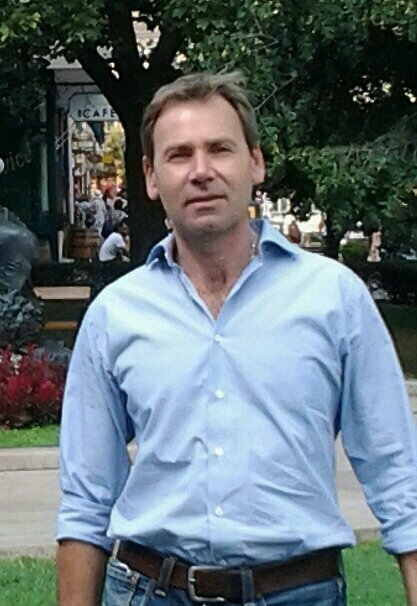 Javierpiati's profile picture. 