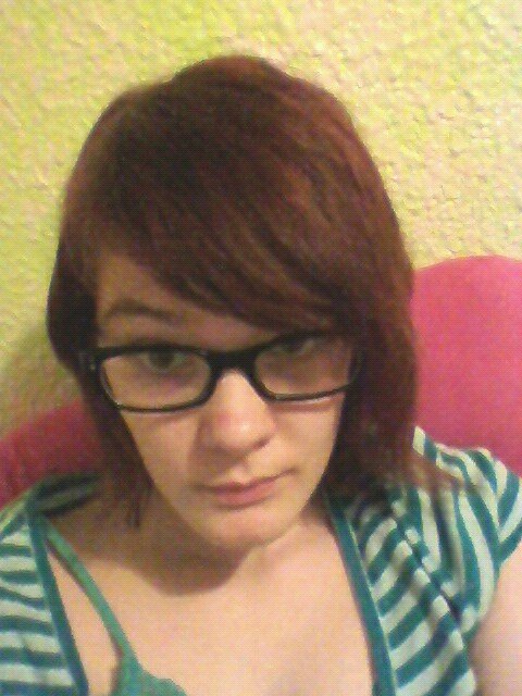 Blackrosezz01's profile picture. Imma 13 | song writer |bi| and my fav bands are bvb , ptv, botdf and I love the walking dead kik me princess_unicornz