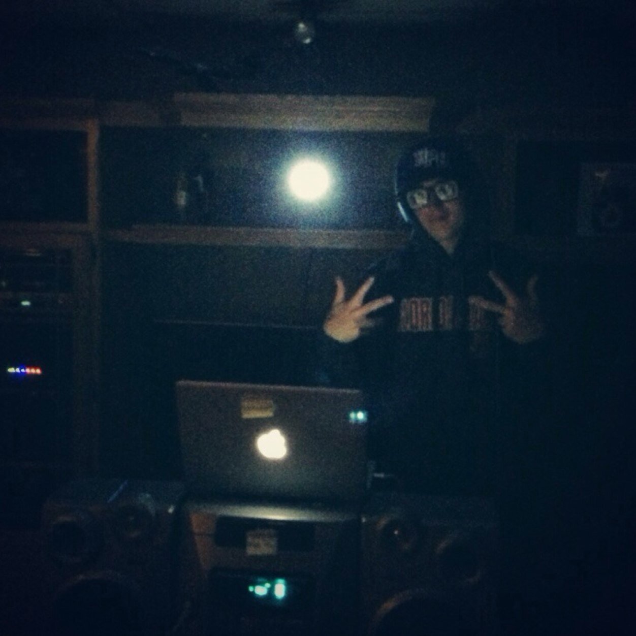 MylesZOnAir's profile picture. ••••••••••••••The name's $wag ••••••••••••• •••••••#1 DJ in the world•••••••