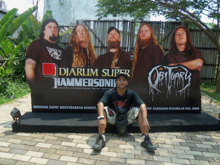 M.Chandra.D 
musik di otak dan di hati..

keroncong dangdut adalah musik disaat terlelap
