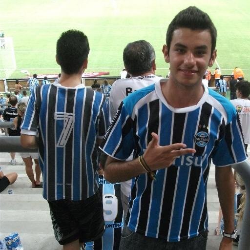 Gremista.. Sem mais.