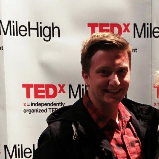 AlexTomovski's profile picture. 