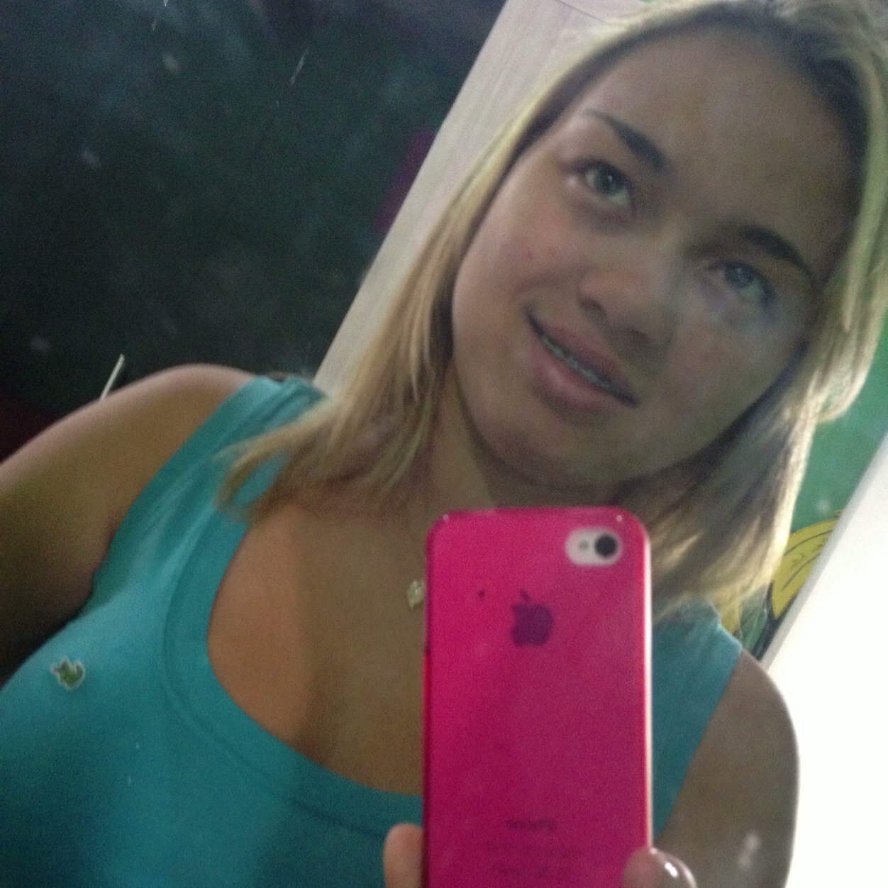msn: stefany-silva65@live.com ou facebook:stefany beatriz