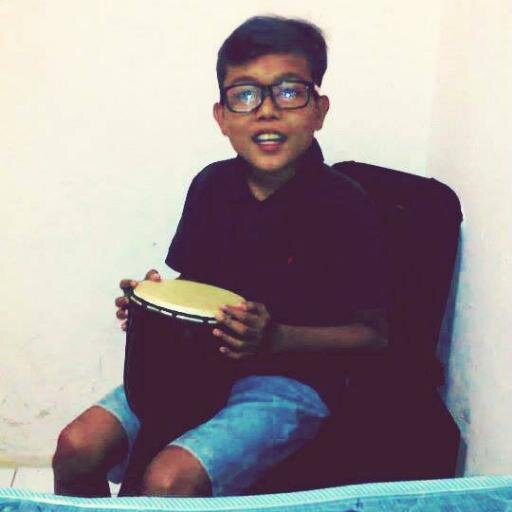 (::) NalLdi Cristiano Rastafara  ,  SINGEL free ~~