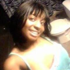 Iff Yuu Wnna Knoo Anythingg About Me Jstt Tweet Me & I'll Tell Yuu