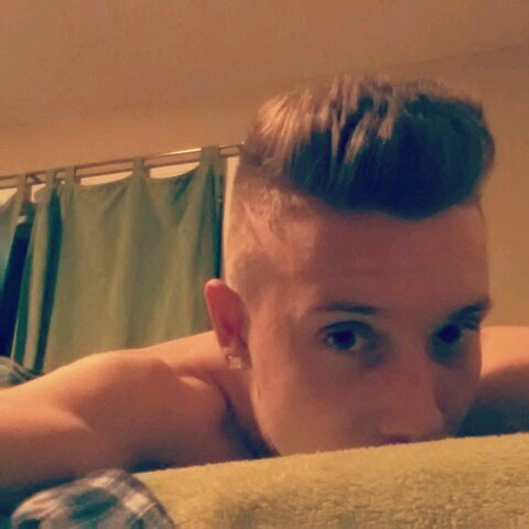 Sokol41604843's profile picture. Captain @NorthLondon 99 Boys L1
Got everything I want ~