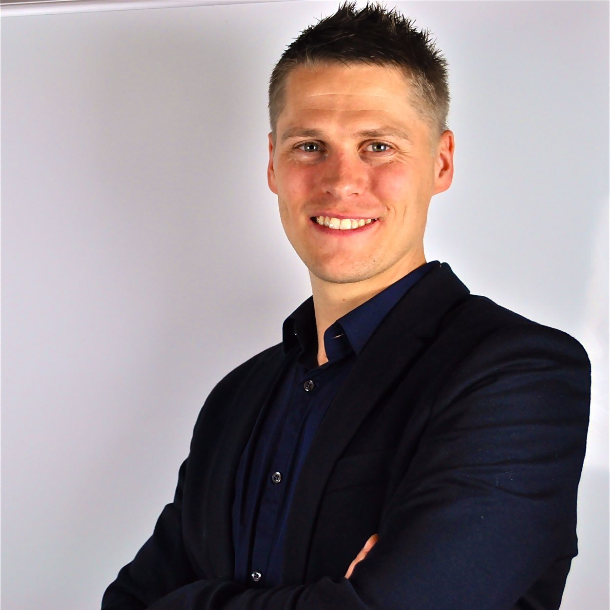 JanSmit_'s profile picture. I share insights on business psychology