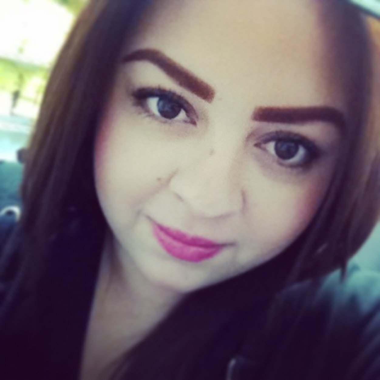 esan326's profile picture. 