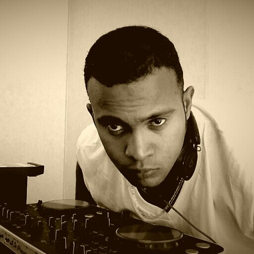 Dj/producer house  music lover