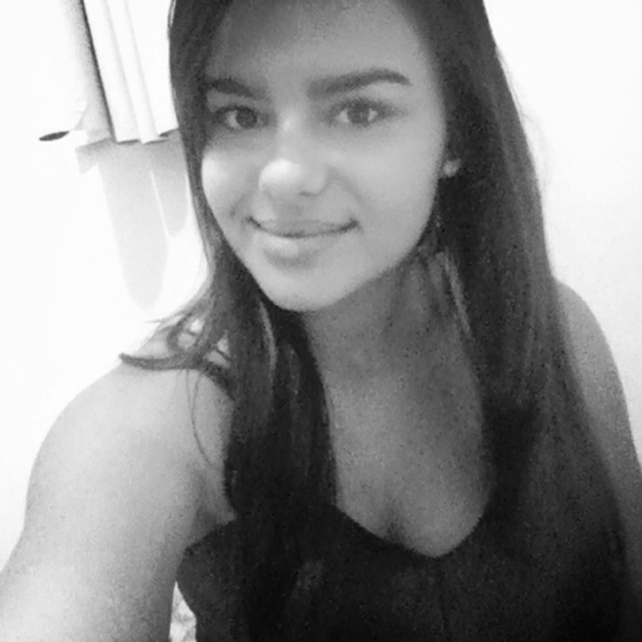 http://t.co/ZKXwGsFxDw follow me ! ✌ . Snapchat :vaduarte