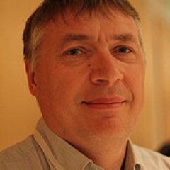 Entrepreneur with a long experience of INT'L business in Telecom & IT. I care about new technologies with use-cases, & finding the sales recipe.