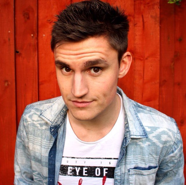 Christian Elderfield, A 24 year old comedian, astronaut, British YouTuber, world greatest lover, compulsive liar - Video Editor @MailOnline