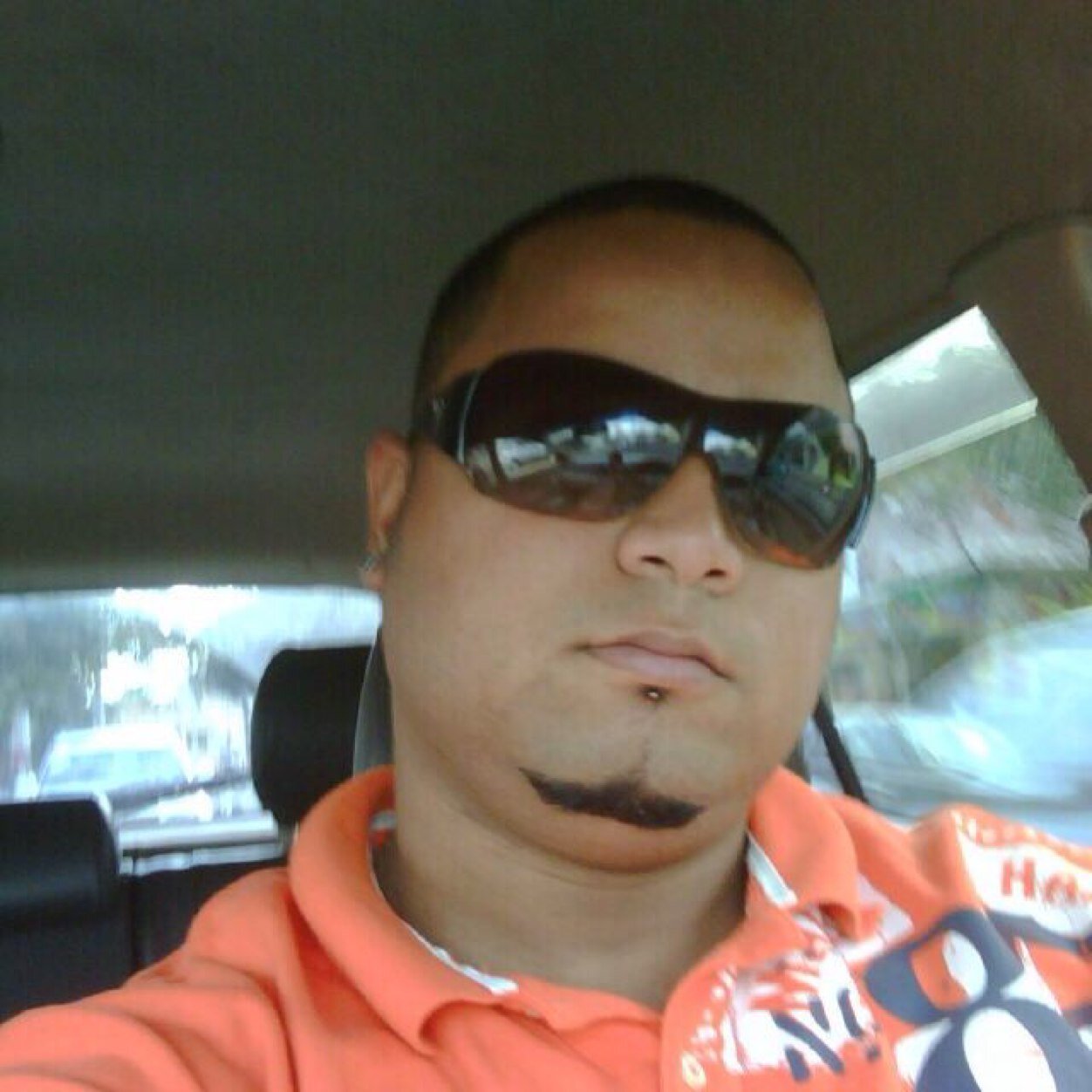 adrian6942's profile picture. 