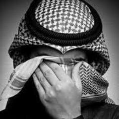 تعجبني الدُمى .. تظل مبتسمة حتى و إن كُسِرت !