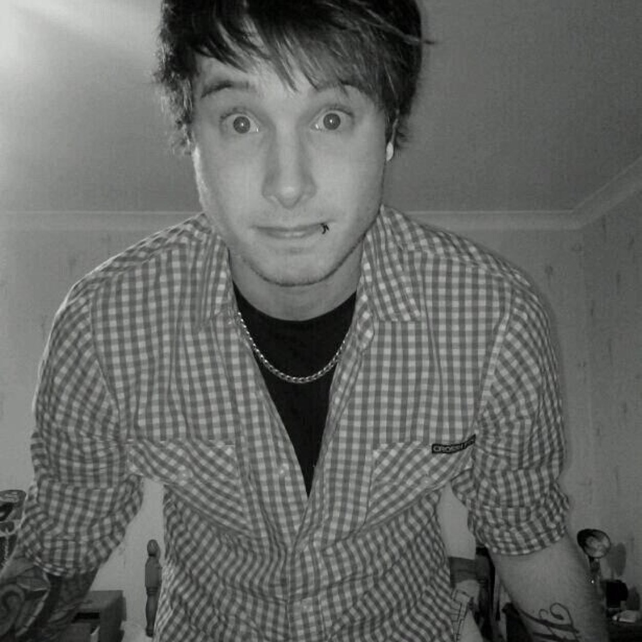 SteveAddlesee's profile picture. Eat shit.