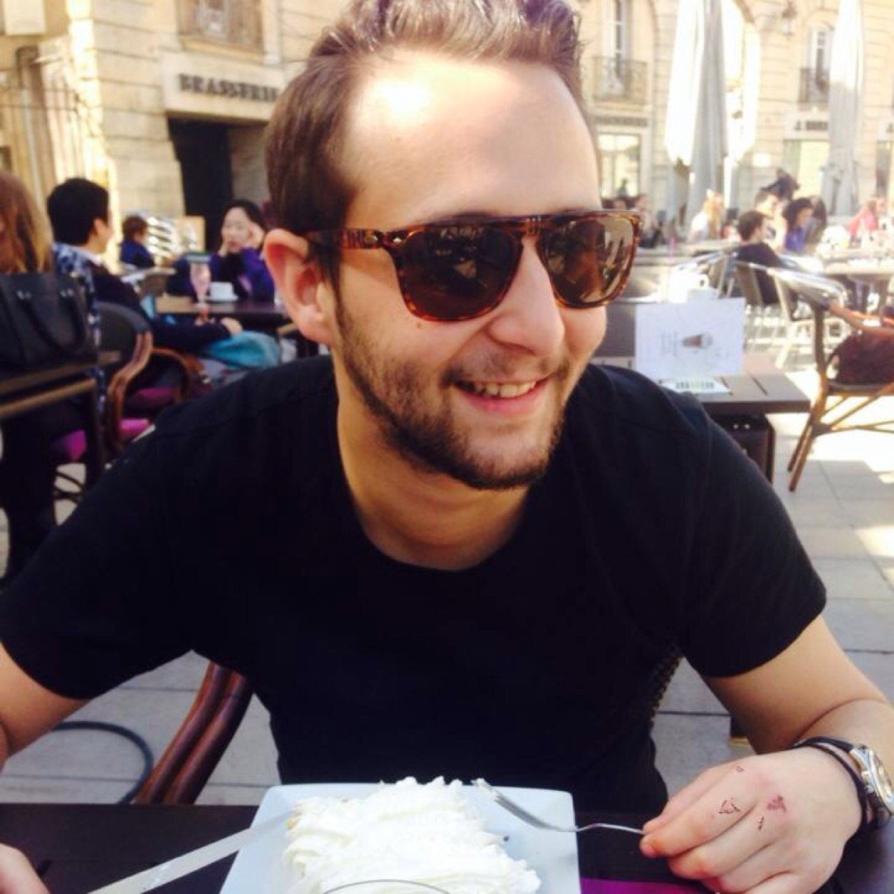 La perfection @Winaamax - Il dort il ronfle je m'incruste sur ça bio ya quoi ?