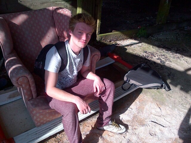 Meeoway's profile picture. I like to sit down and do nothing