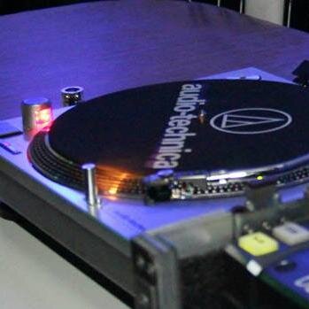 DJRizzoglio's profile picture. DJ  - Hijo de Estela y Daniel - MUY HINCHA DE BOCA.