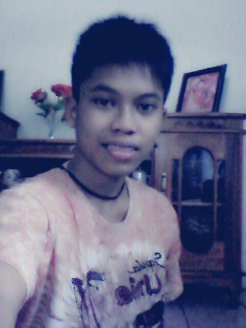 yusransaputra95's profile picture. 