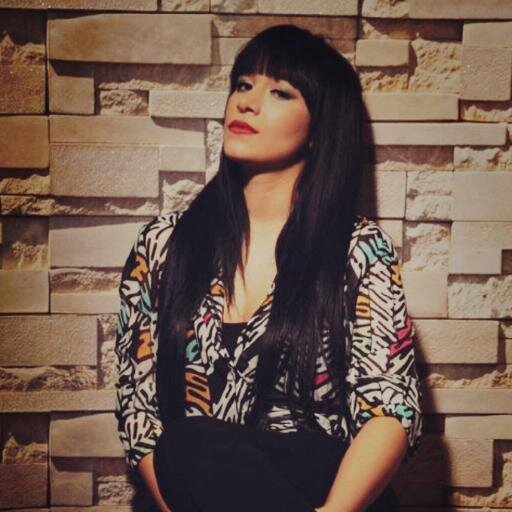 Gamzeymmn's profile picture. Hayat kısa kuşlar uçuyor...