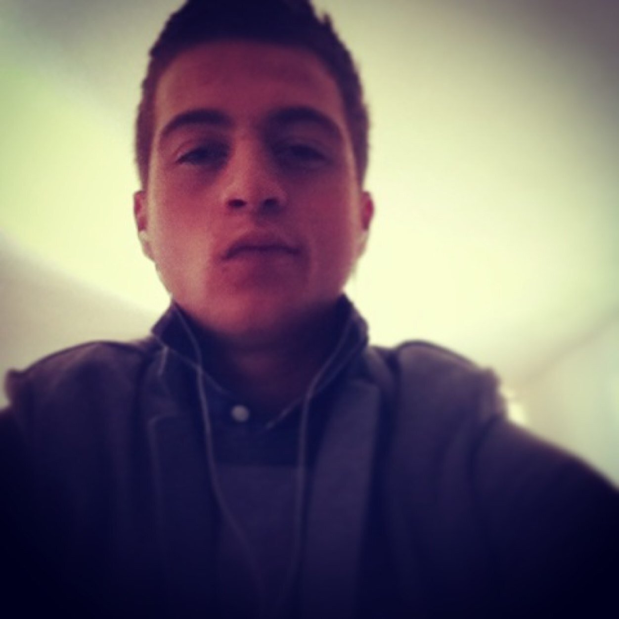 CharlesSlg's profile picture. 