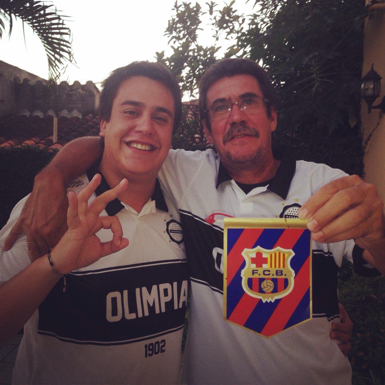 Familia, Amigos y Olimpia nada más!
