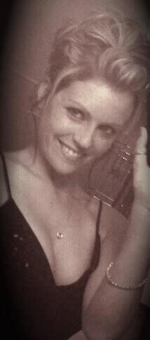 EnCHaNTeD_MJ13's profile picture. 27y/o°Single..MUSiC is LiFE° Degree 4 Med. Assist.Tech. STeVie NiCKs(GoDDeSs)°(MJ=KiNG)last acct was hacked! BiO redo ASAP