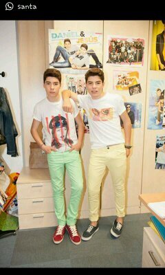 Chicas que han sido hechizadas por ellos♡♡ DANI ME SIGUEE:):)