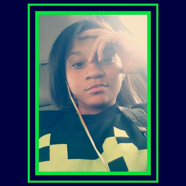 Thehumanlegacy's profile picture. Just tweetin the thoughts                         o.O it's in the water.....