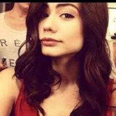 Ekin ve Demet hayranıyım onları çok seviyorum3