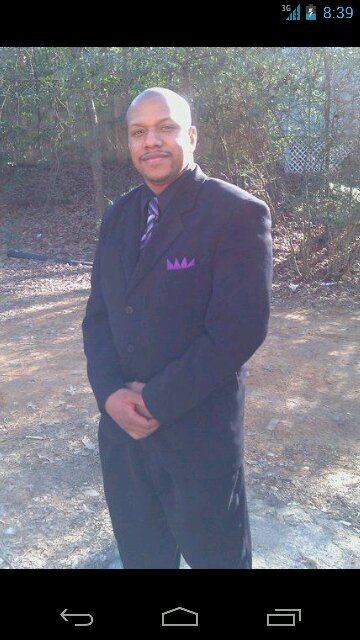 Father| Youth Pastor| Motivational Speaker| He doesn't love us, because of us. BUT He loves us, despite us | PHA F.&.A.M.