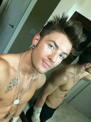 follow @curiousxwes ✿ have a great day