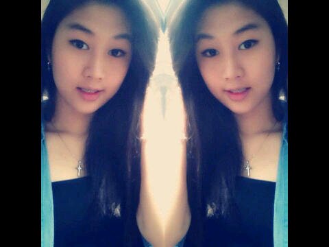 AvianaBenita's profile picture. 