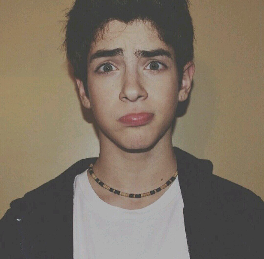 Club de fans de Manu Ríos ~MANULOVER~            {Manu nos sigue 14/04/14}