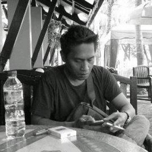 PrasastiAdhi's profile picture. Stay cool...be yourself