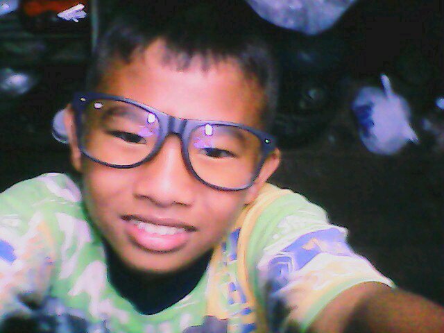 nipat98's profile picture. 