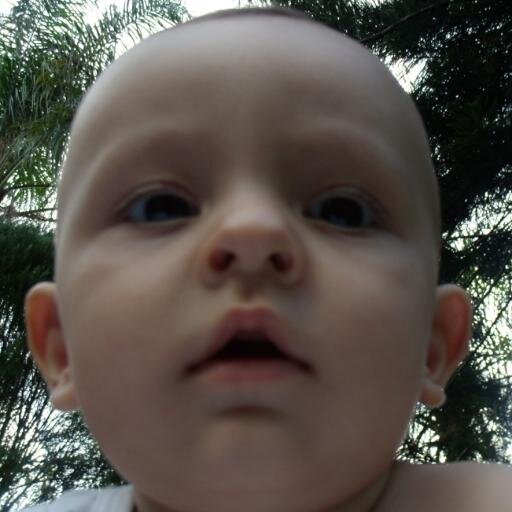 Amo meu filho, minha esposa, mãe, pai, irmãos e Meu time do Coração e Cabeça é o Vasco, sempre, até morrer. Na Alegria ou na Tristeza, Vascaíno com Certeza.