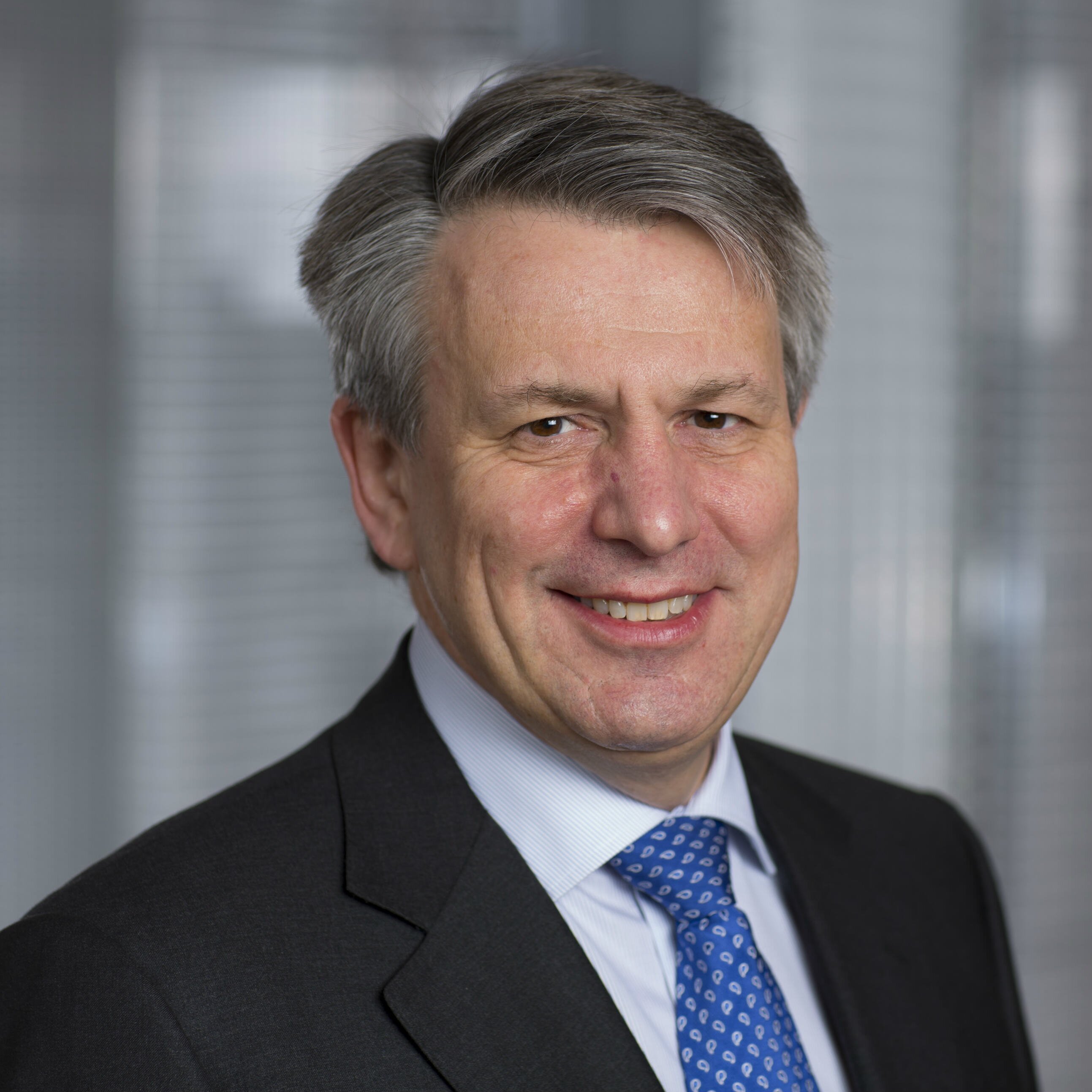 Chief Executive Officer, Royal Dutch Shell plc