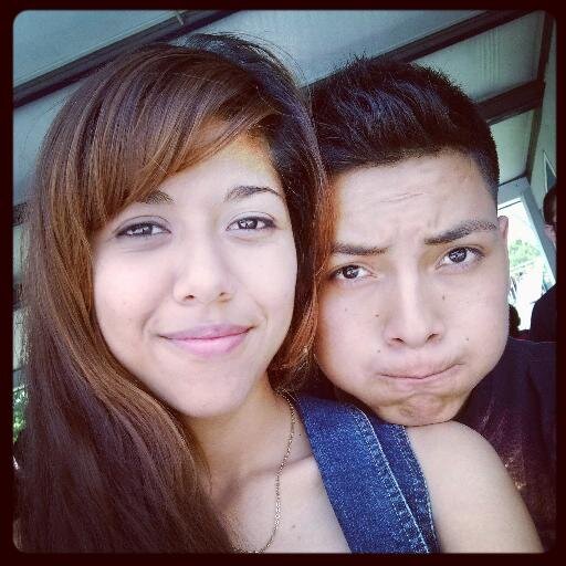 ''Mi Novia es la mejor! Tu eres el Moustro con la que quiero estar Siempre instagram: giovanysnchz