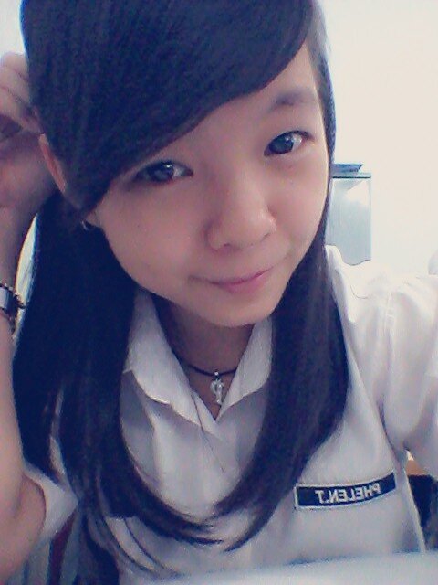 I want to be a girl he's afraid to lost!