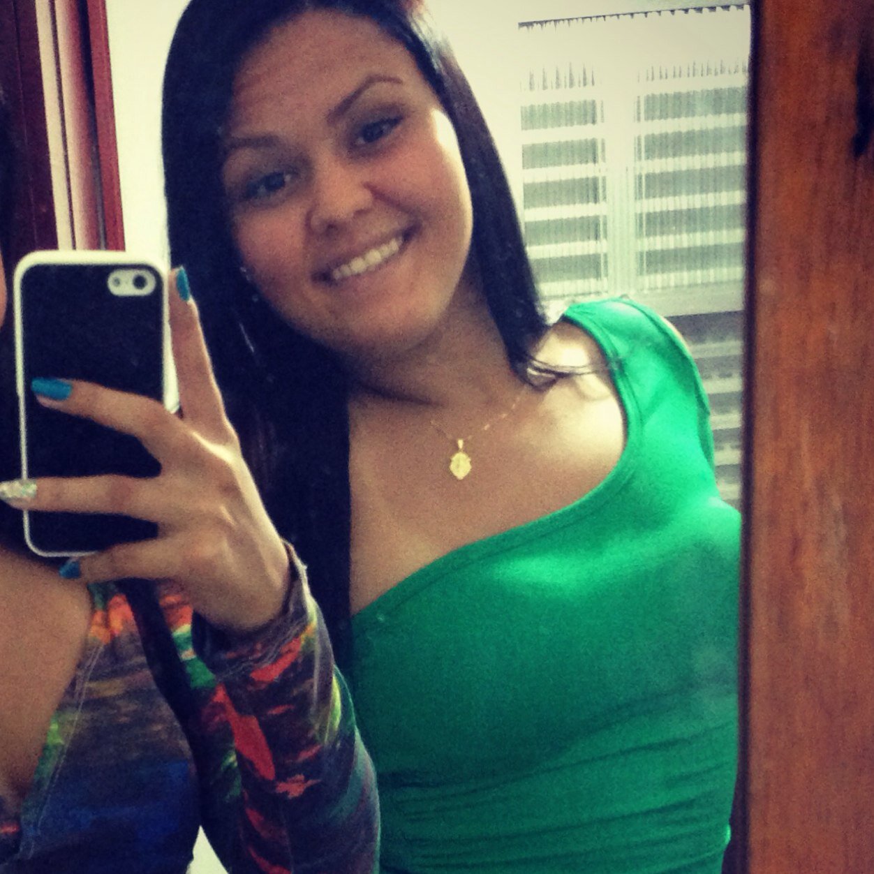 “Tu és o meu refúgio e minha fortaleza, o meu Deus em quem eu confio. Mil poderão cair ao meu lado, dez mil à minha direita… Mas nada me atingirá” Blessed =)