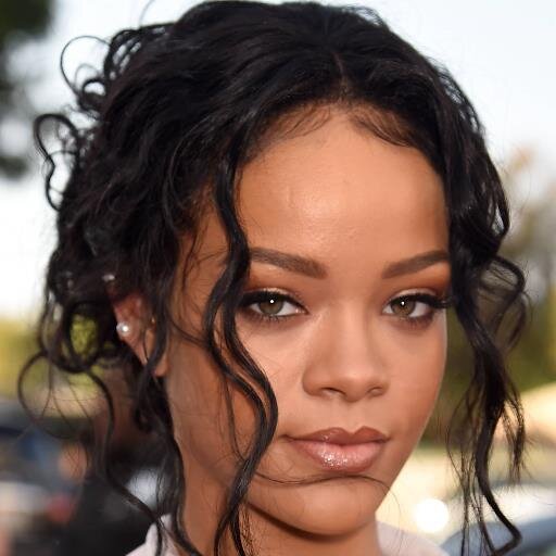 I'm Rihanna's fan. Member Rihanna-Diva.  http://t.co/yuoCACJejZ -  
http://t.co/lnOKPS4bFK