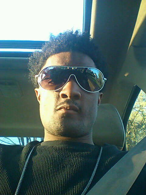 CEO/Business Man/Exclusive Producer./Musician
 For All Businesses Contact DjVanOnDaTrack@gmail.com Serious Inquiries Only!!