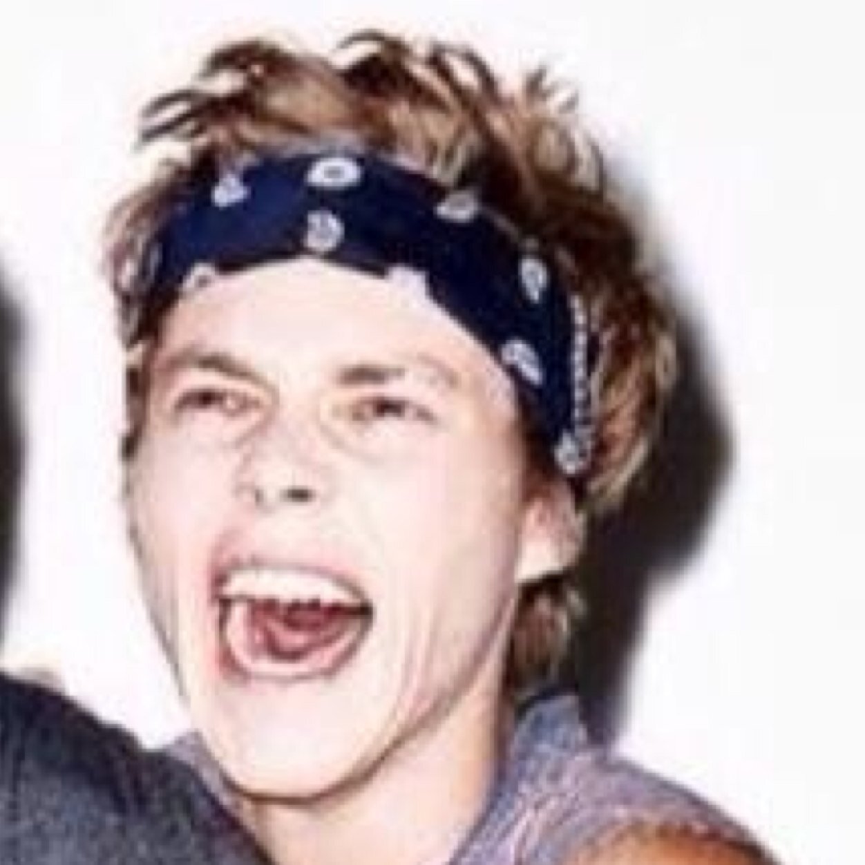 Wtafbitch's profile picture. idk