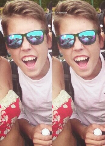 old_magcon's profile picture. GUYS FOLLOW ME THIS IS A NEW ACCOUNT MY OTHER ONE GOT HACKED ECK