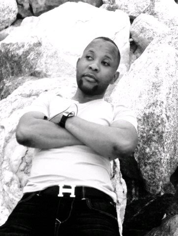 meirellesTokosh's profile picture. Sou um pessoa muito favel..................