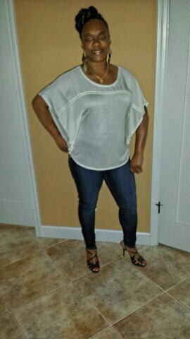 Single working mother.. Learning to Live, Love and Laugh again..