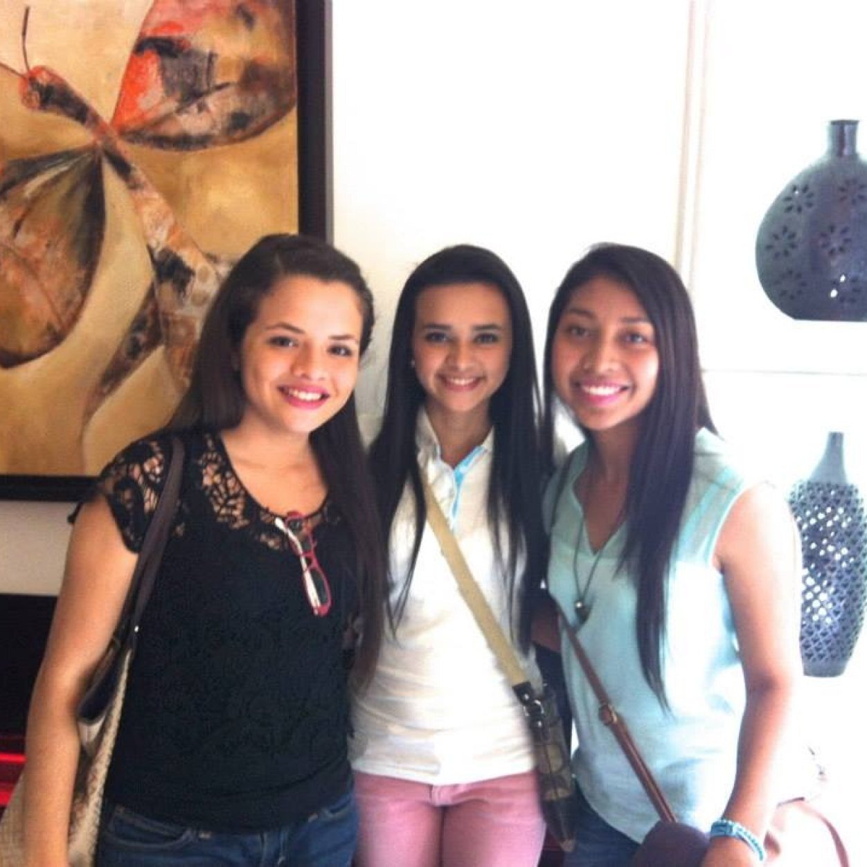 shirleeey95's profile picture. 18. Culinary Arts. Leave a little sparkle wherever you go✨